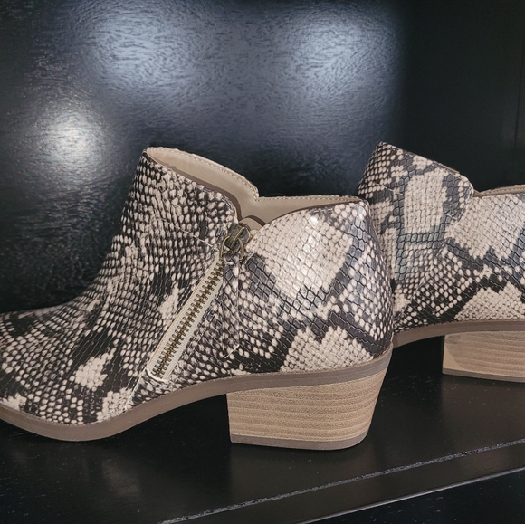 Snake Print Booties - Picture 3 of 5